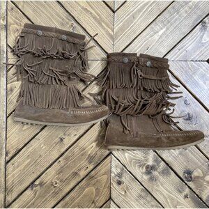 Minnetonka Fringe Boots Brown Size 4
